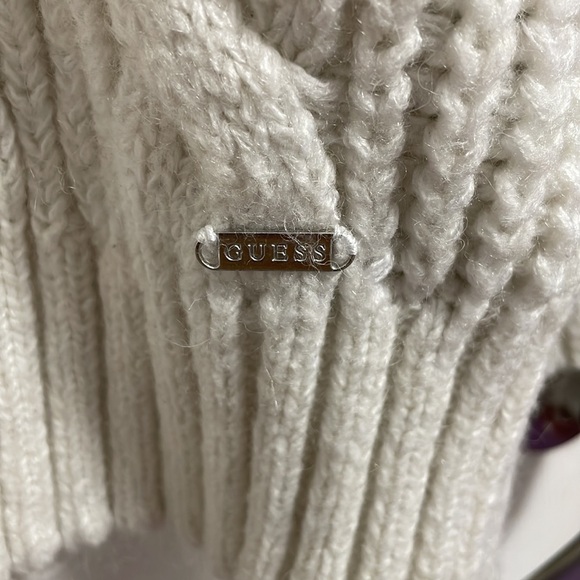 Guess knitted sweater size s - Picture 2 of 3